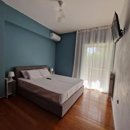 Portside Apartment *